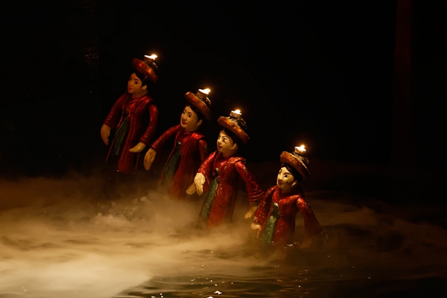 Hanoï-Thang Long water puppet show-026